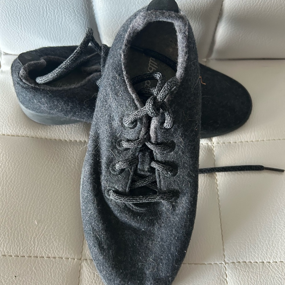 Allbirds Women's  Athletic Shoes size W9